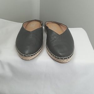 Franco Sarto black sildes